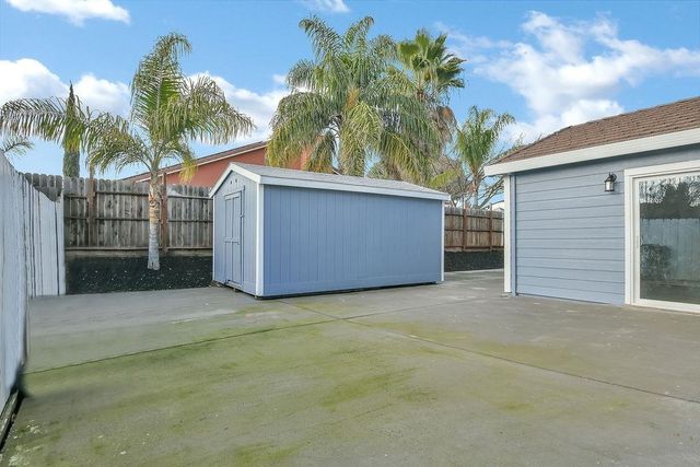 5200 Grass Valley Way, Antioch, CA 94531