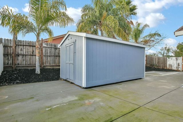 5200 Grass Valley Way, Antioch, CA 94531