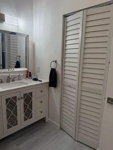 14085 SW 179th Ter, Miami, FL 33177