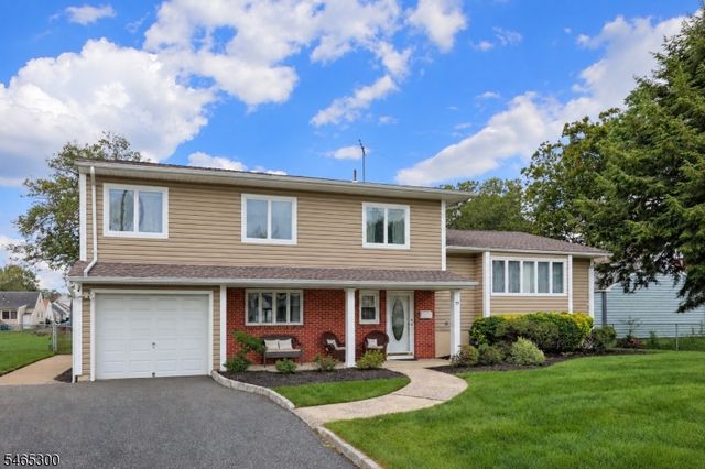 77 Harrison St, Clark Twp., NJ 07066