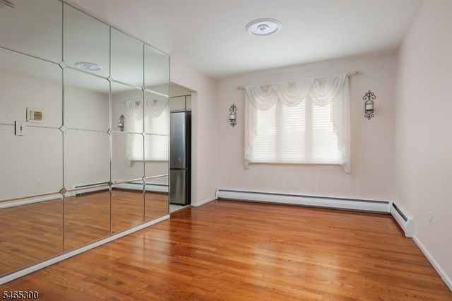 77 Harrison St, Clark Twp., NJ 07066