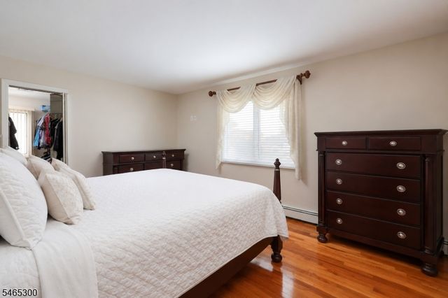 77 Harrison St, Clark Twp., NJ 07066