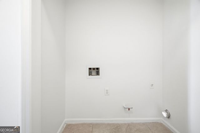 1660 Calvin Davis Circle, Lawrenceville, GA 30043