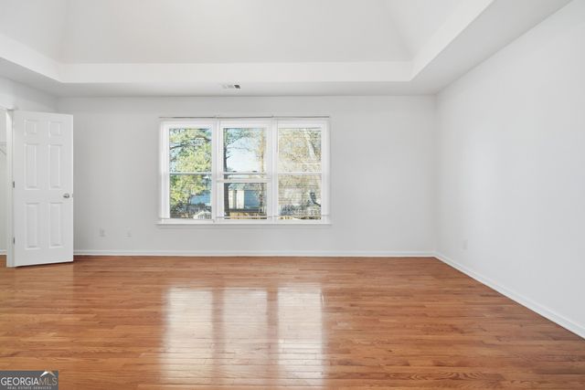 1660 Calvin Davis Circle, Lawrenceville, GA 30043