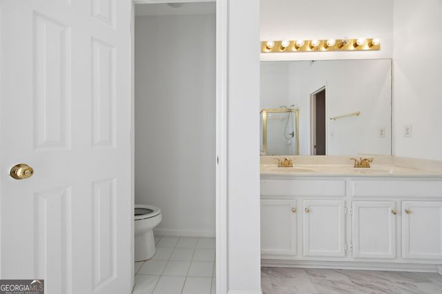 1660 Calvin Davis Circle, Lawrenceville, GA 30043