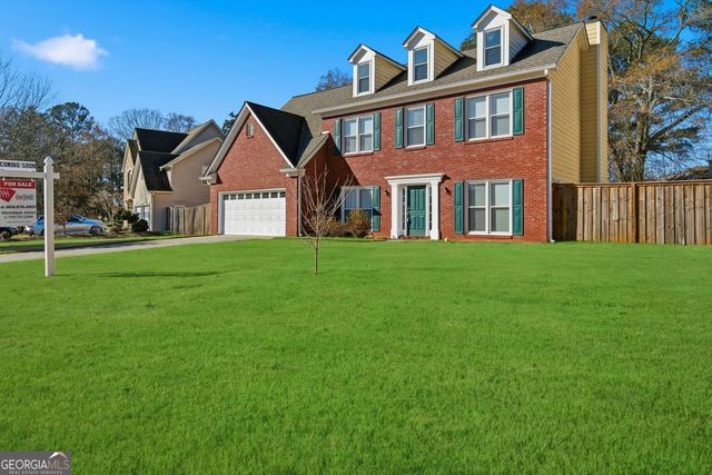 1660 Calvin Davis Circle, Lawrenceville, GA 30043