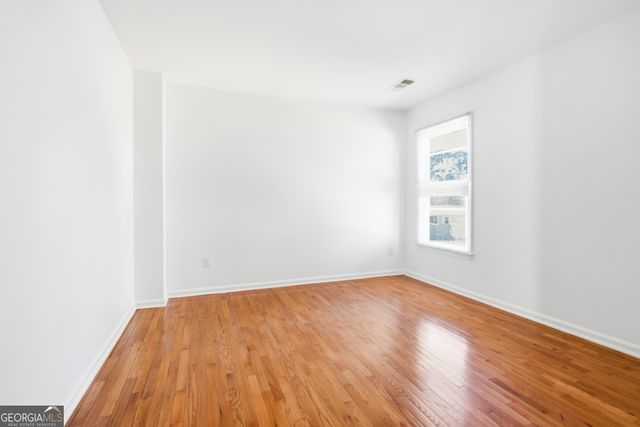 1660 Calvin Davis Circle, Lawrenceville, GA 30043