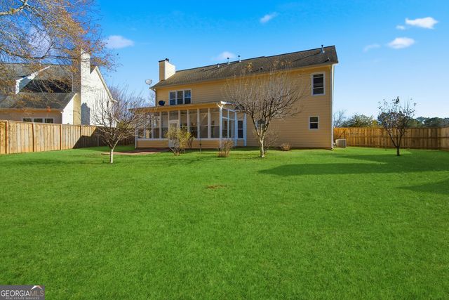 1660 Calvin Davis Circle, Lawrenceville, GA 30043