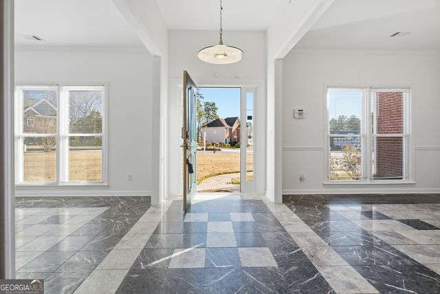 1660 Calvin Davis Circle, Lawrenceville, GA 30043