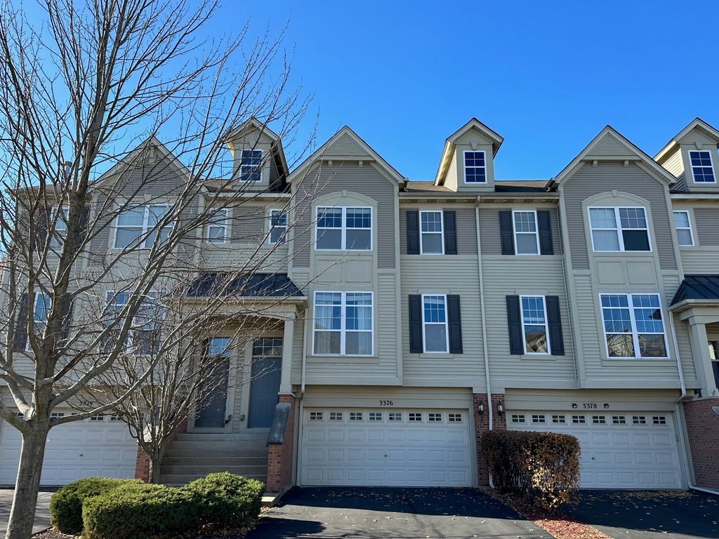 3376 BRADBURY Circle, Aurora, IL 60504