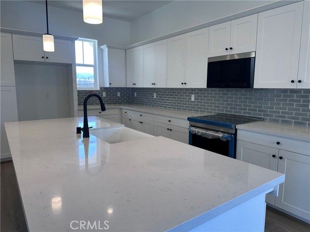 252 Memphis Belle Way Court, San Luis Obispo, CA 93401