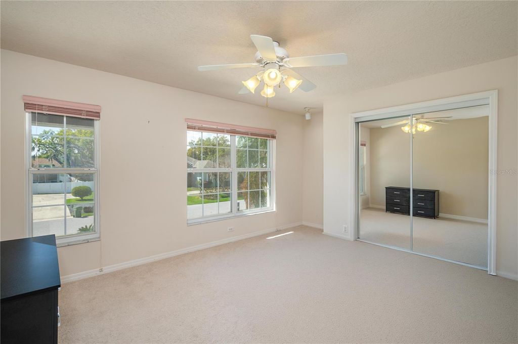 Image 39 of property listing at 329 HAMILTON SHORES DRIVE NE, Winter Haven, FL 33881