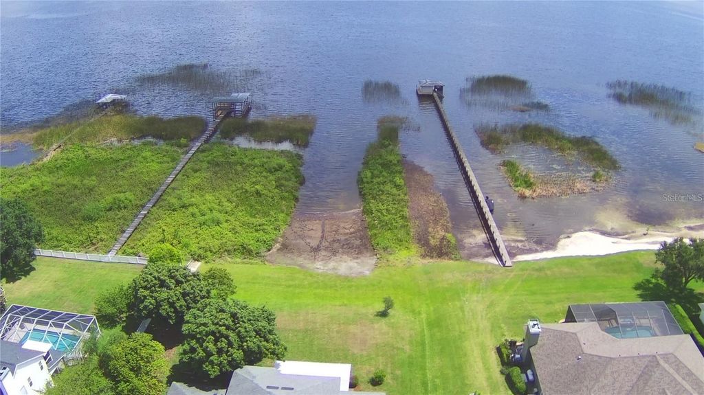 Image 48 of property listing at 329 HAMILTON SHORES DRIVE NE, Winter Haven, FL 33881