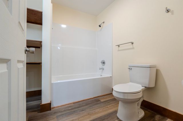 2901 92nd Rd, Udall, KS 67146