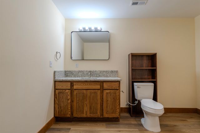 2901 92nd Rd, Udall, KS 67146