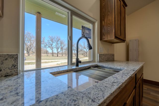 2901 92nd Rd, Udall, KS 67146