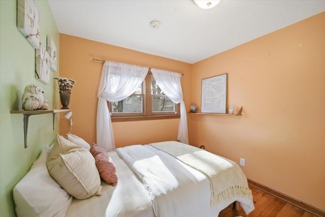 90 West Street, Essex Junction, VT 05452