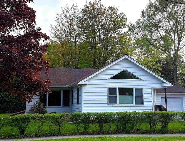 90 West Street, Essex Junction, VT 05452