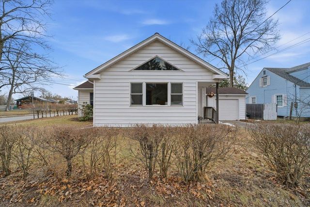 90 West Street, Essex Junction, VT 05452