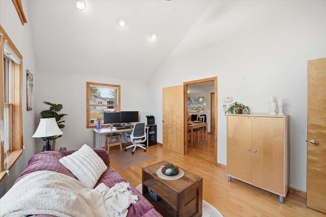 90 West Street, Essex Junction, VT 05452