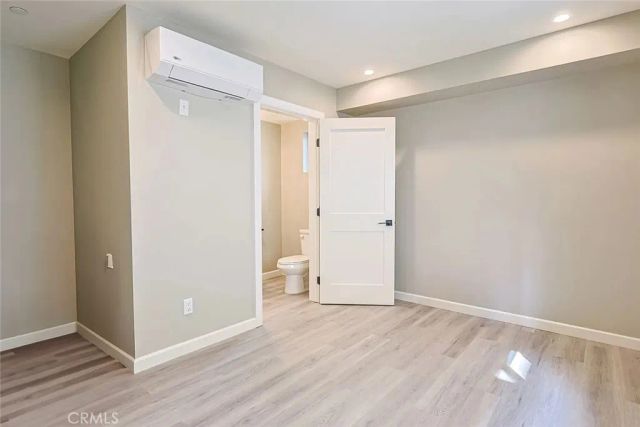 5261 Harmony Avenue, North Hollywood, CA 91601