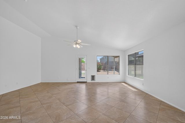 10262 W JESSIE Lane, Peoria, AZ 85383