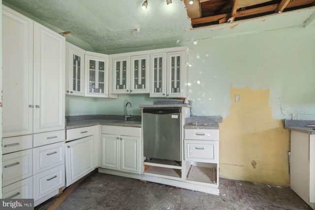 705 WOODBOURNE AVE, Baltimore, MD 21212