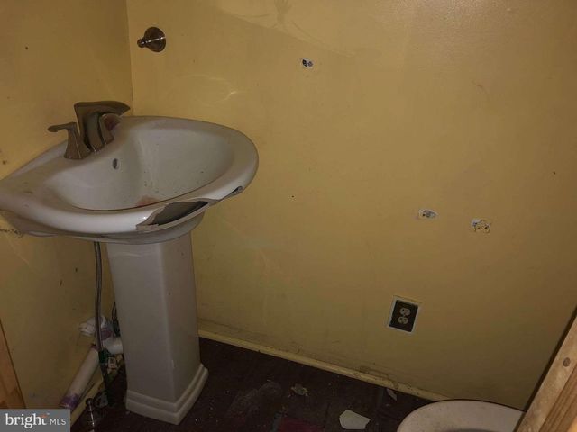 705 WOODBOURNE AVE, Baltimore, MD 21212