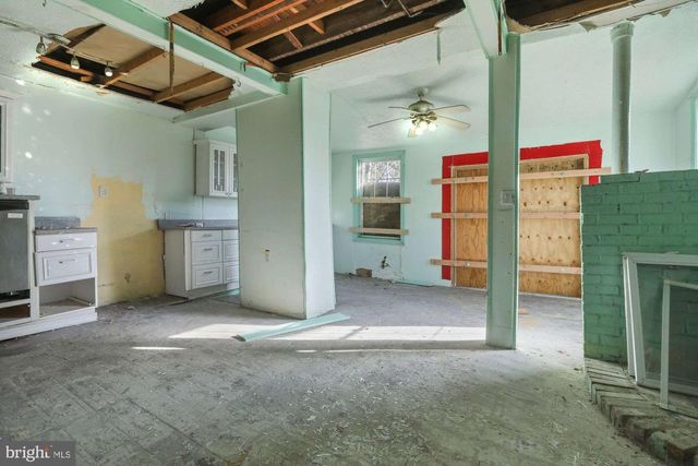 705 WOODBOURNE AVE, Baltimore, MD 21212