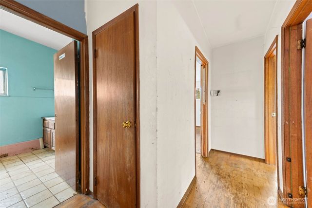 3219 S 166th Street, Seatac, WA 98188
