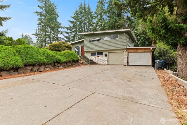 3219 S 166th Street, Seatac, WA 98188