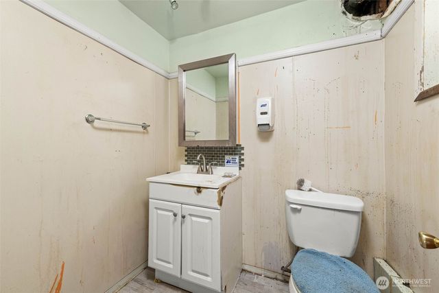 3219 S 166th Street, Seatac, WA 98188