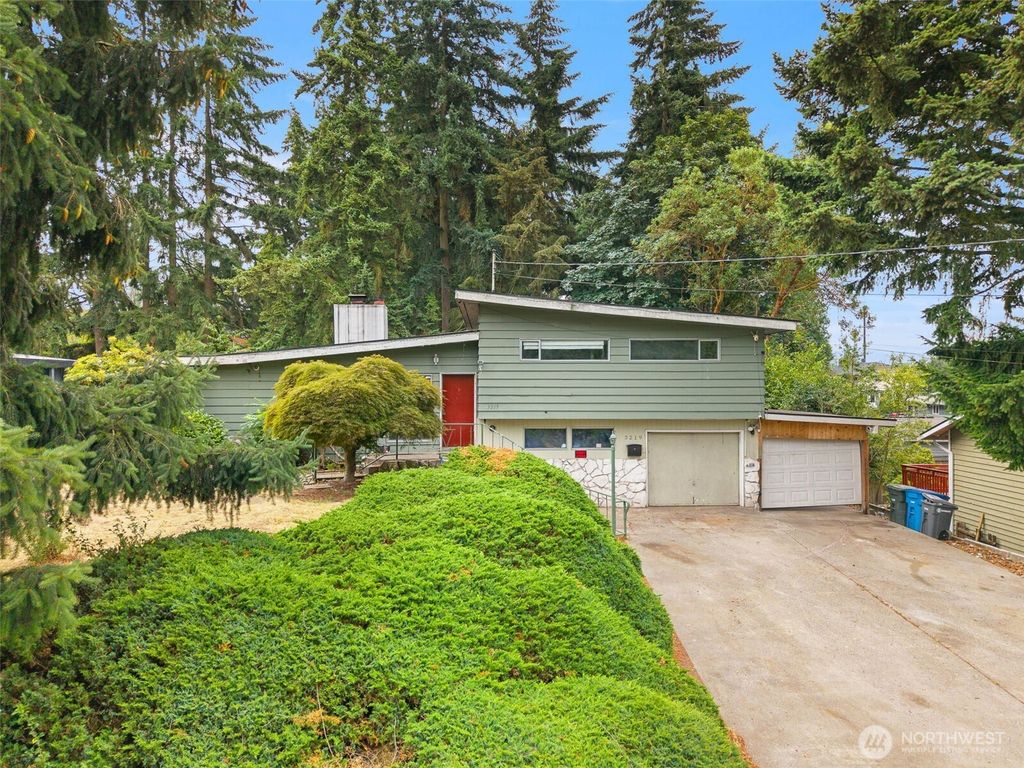 3219 S 166th Street, Seatac, WA 98188
