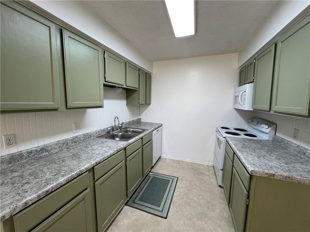 10 Killane Street, Clarksville, AR 72830