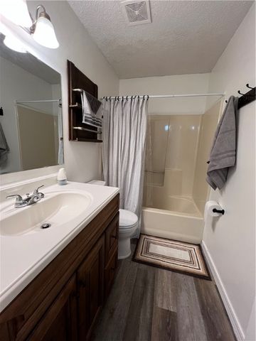 10 Killane Street, Clarksville, AR 72830