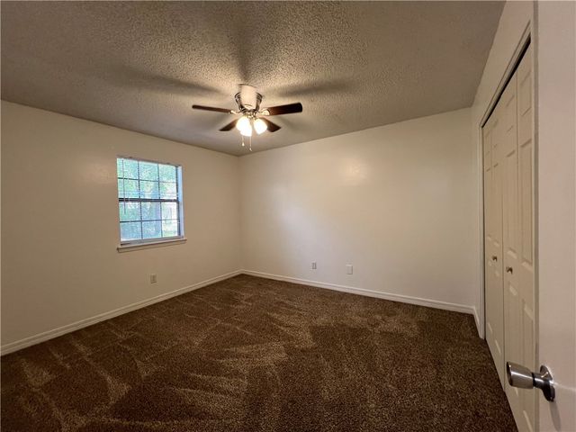 10 Killane Street, Clarksville, AR 72830