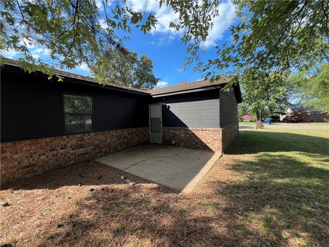 10 Killane Street, Clarksville, AR 72830