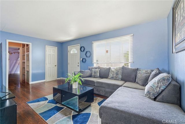 1103 W Milling, Lancaster, CA 93534