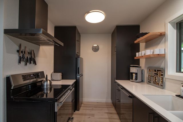 4291 Thunder Lake Lodge Drive NE, Remer, MN 56672