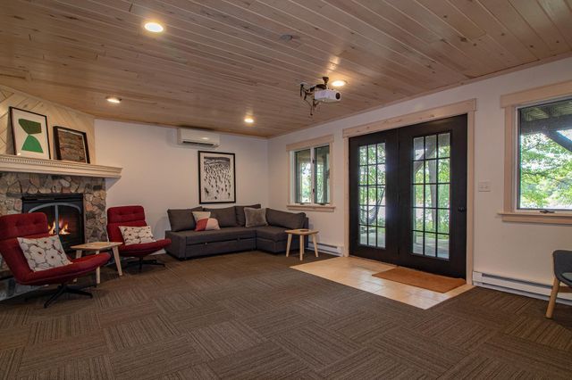 4291 Thunder Lake Lodge Drive NE, Remer, MN 56672