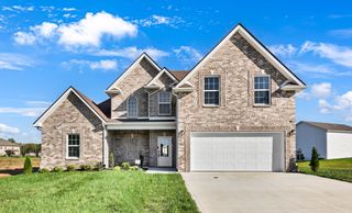 625 Kinross Dr, Clarksville, TN 37043