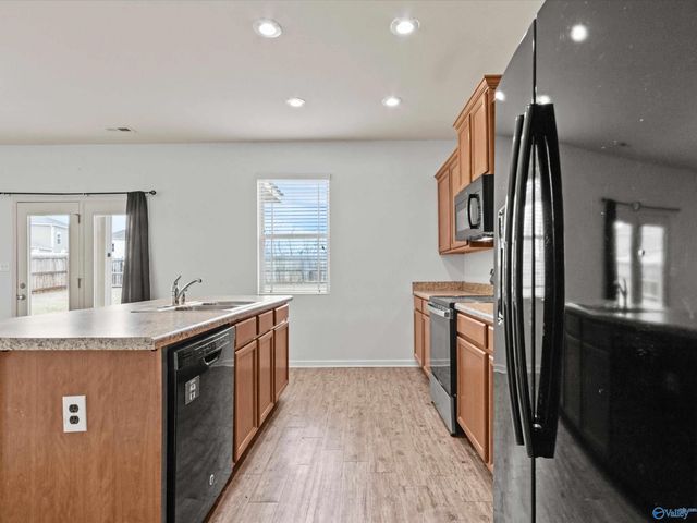 30057 Glenrose Way, Harvest, AL 35749