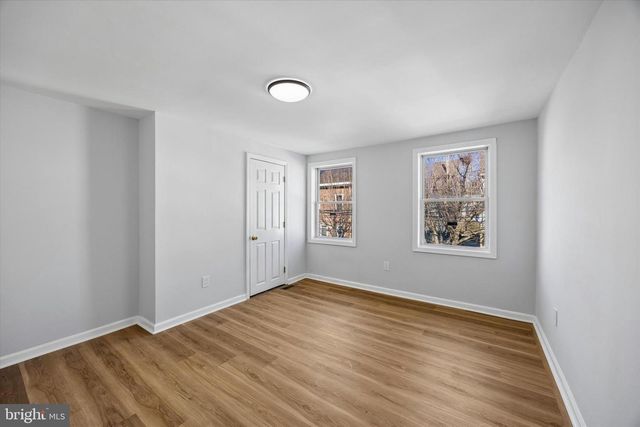 35 JERSEY ST, Trenton, NJ 08611