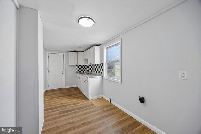 35 JERSEY ST, Trenton, NJ 08611