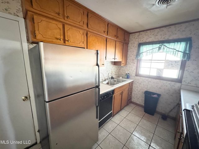 309 S Steele Avenue, Picayune, MS 39466