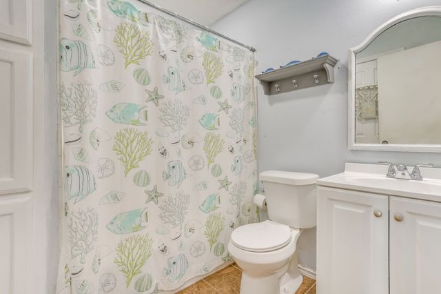 624 Harbor Circle, Azle, TX 76020