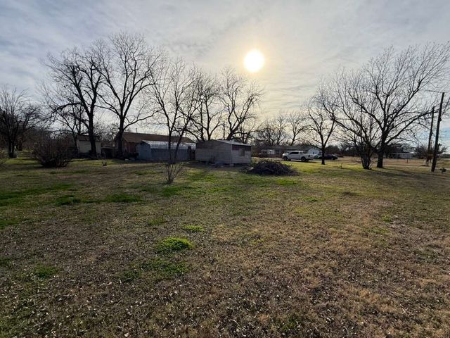 710 Whitney Street, Morgan, TX 76671