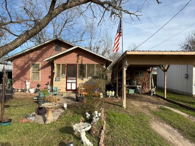 710 Whitney Street, Morgan, TX 76671