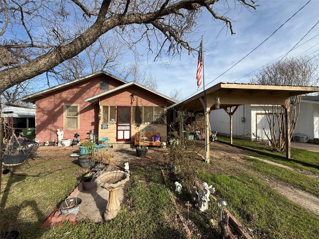 710 Whitney Street, Morgan, TX 76671