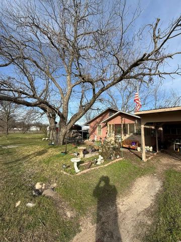 710 Whitney Street, Morgan, TX 76671